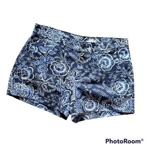 GAP Summer Short Blue Bandana Print Size 6